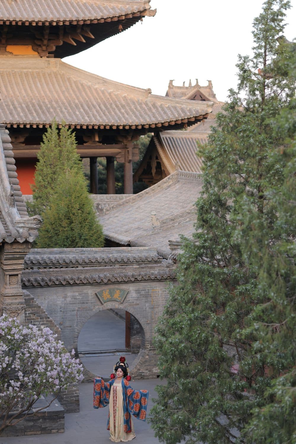 CTH_BLOG_10.25_UNSPLASH (Datong)