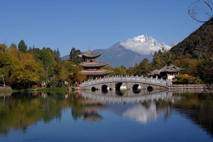 Lijiang Jade Dragon Snow Mountain