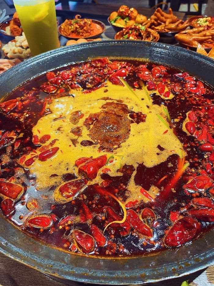 cth: Hot Pot Chongqing