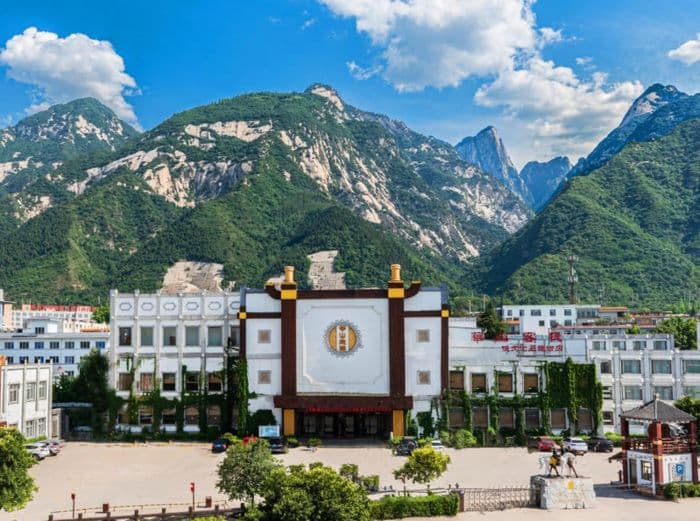 Huanshan Hotel